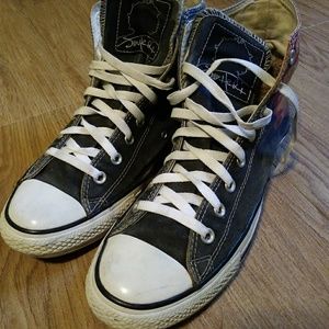 Authentic 2009 Jimi Hendrix chuck Taylor